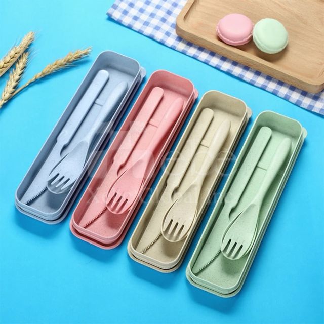 浅绿便携小麦餐具组