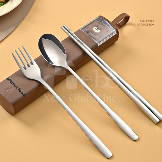 小熊便携餐具组制作