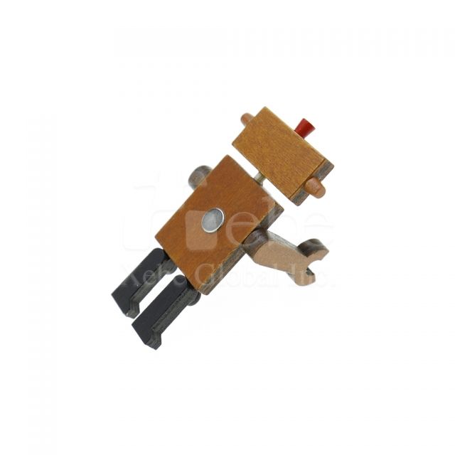 木头机器人造型冰箱贴